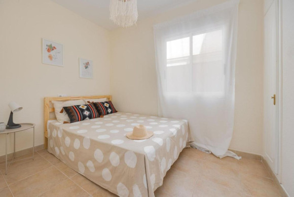 Resale - Villa - Torrevieja - torrevieja