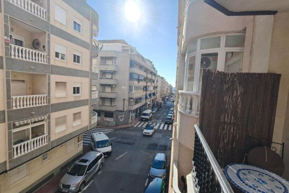 Revente - Appartement - Torrevieja - torrevieja
