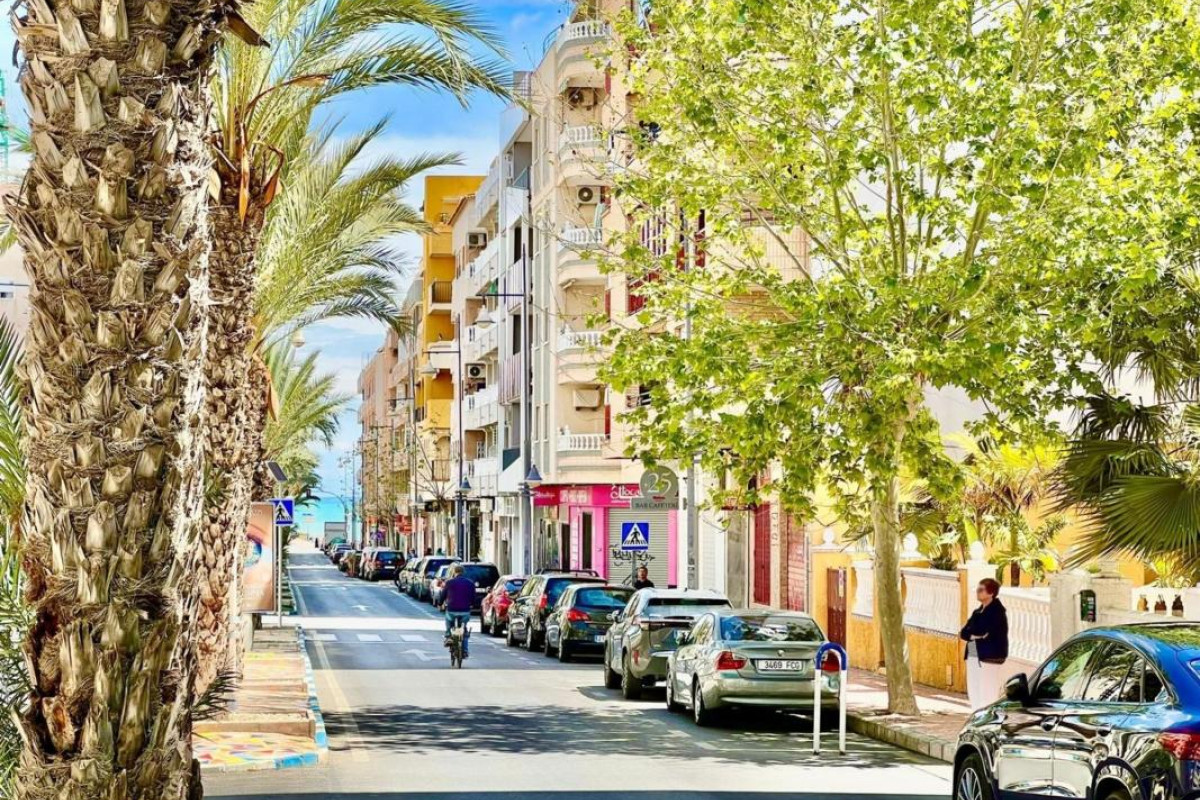 Reventa - Apartamento / piso - Torrevieja - torrevieja
