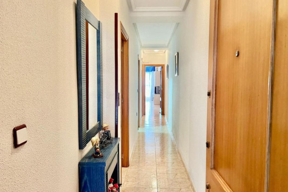 Reventa - Apartamento / piso - Torrevieja - torrevieja