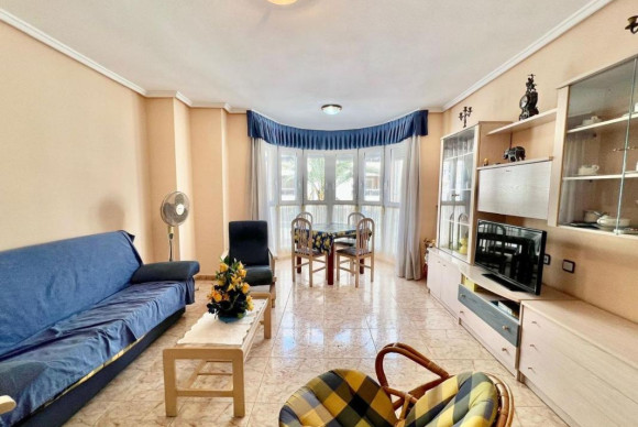 Reventa - Apartamento / piso - Torrevieja - torrevieja