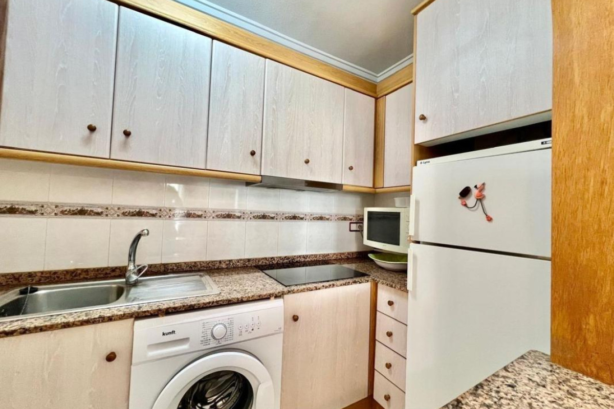 Reventa - Apartamento / piso - Torrevieja - torrevieja