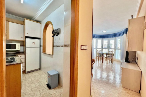 Reventa - Apartamento / piso - Torrevieja - torrevieja