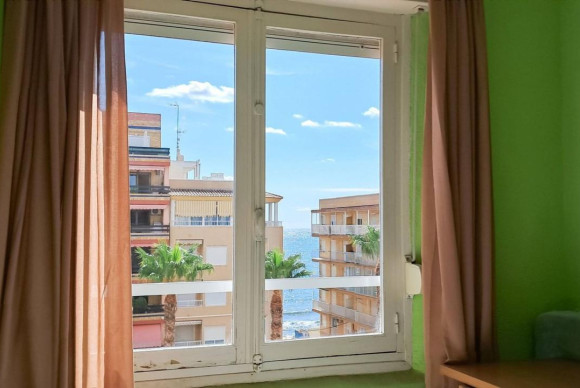 Revente - Appartement - Torrevieja - torrevieja
