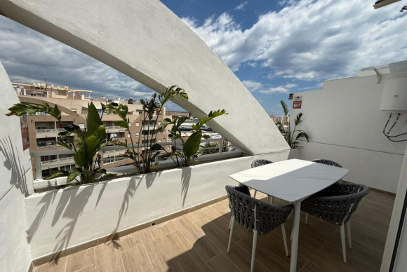 Resale - Apartment  - Torrevieja - torrevieja