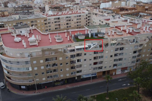 Resale - Apartment  - Torrevieja - torrevieja