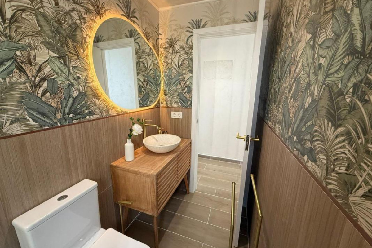 Resale - Apartment  - Torrevieja - torrevieja