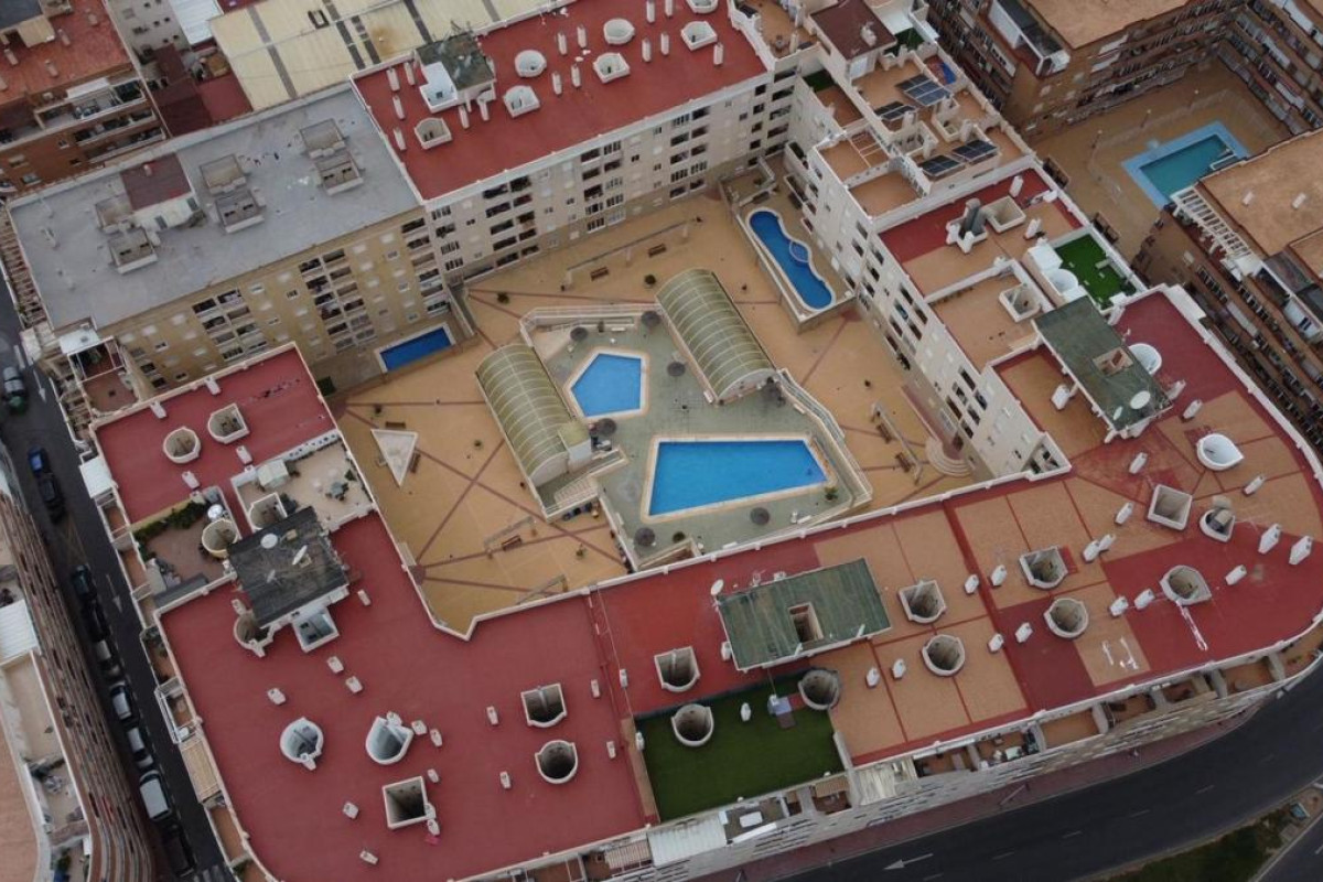 Resale - Apartment  - Torrevieja - torrevieja