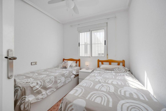 Herverkoop - Appartement  - Torrevieja - torrevieja