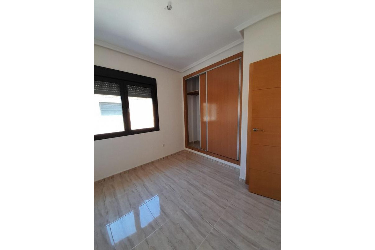 Resale - Villa - Rojales