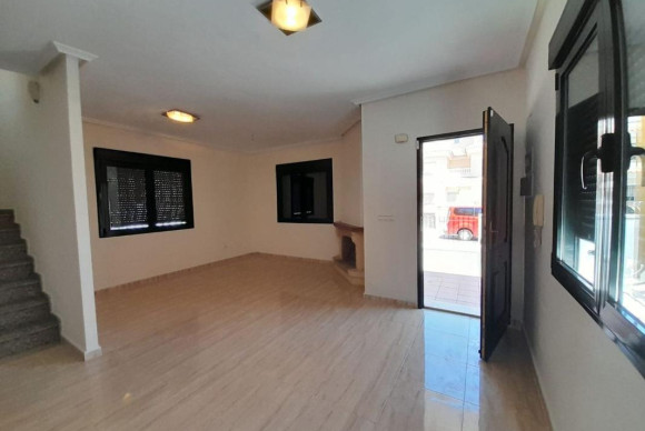 Resale - Villa - Rojales