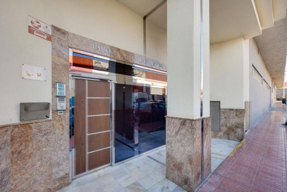 Resale - Apartment  - Torrevieja - torrevieja