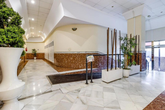 Resale - Apartment  - Torrevieja - torrevieja