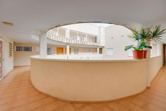 Resale - Apartment  - Torrevieja - torrevieja