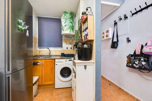 Resale - Apartment  - Torrevieja - torrevieja
