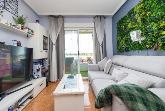 Resale - Apartment  - Torrevieja - torrevieja