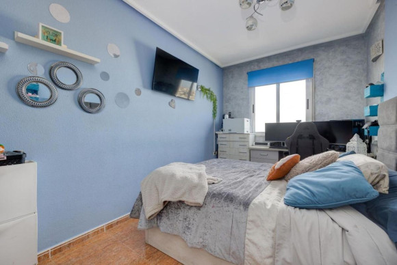 Resale - Apartment  - Torrevieja - torrevieja