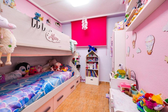 Resale - Apartment  - Torrevieja - torrevieja