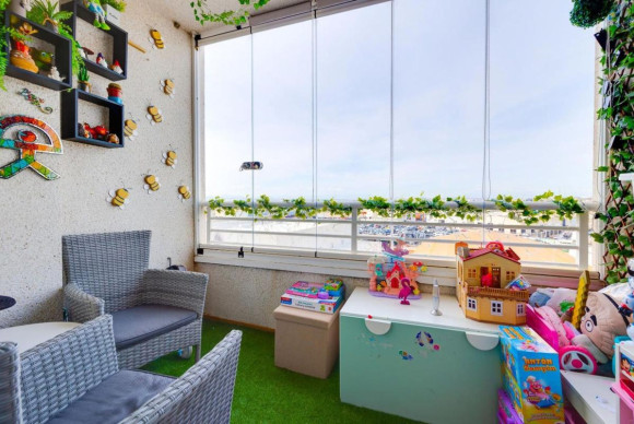 Resale - Apartment  - Torrevieja - torrevieja