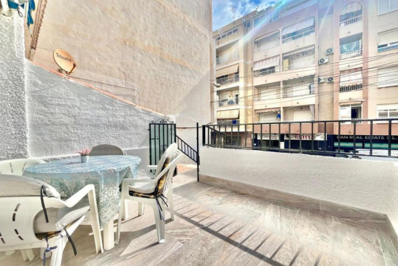 Herverkoop - Appartement  - Torrevieja - torrevieja