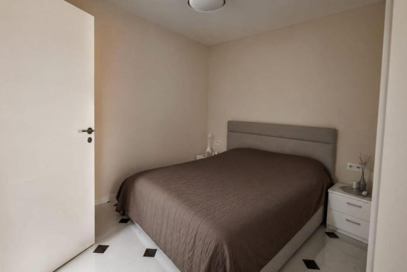 Resale - Apartment  - Torrevieja - torrevieja