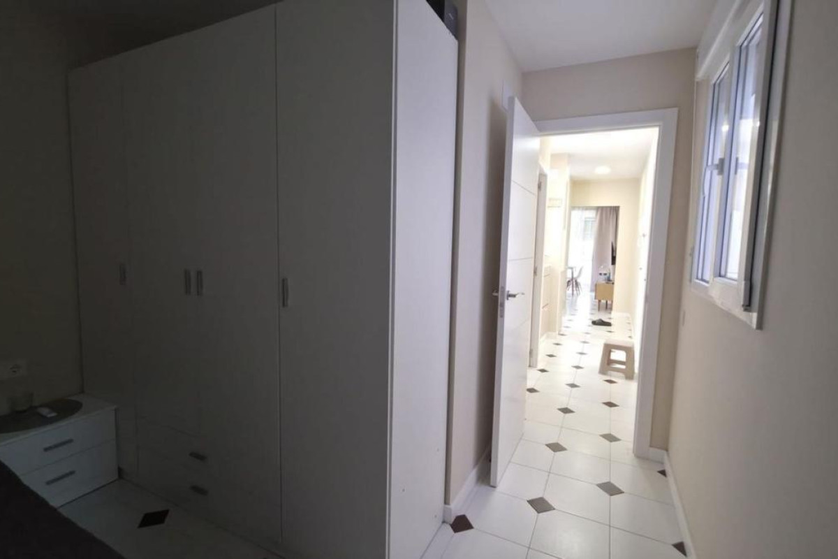 Resale - Apartment  - Torrevieja - torrevieja