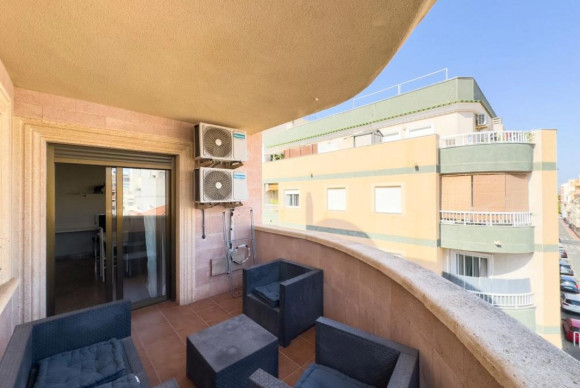 Revente - Appartement - Torrevieja - torrevieja