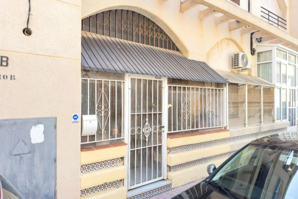 Herverkoop - Appartement  - Torrevieja - torrevieja