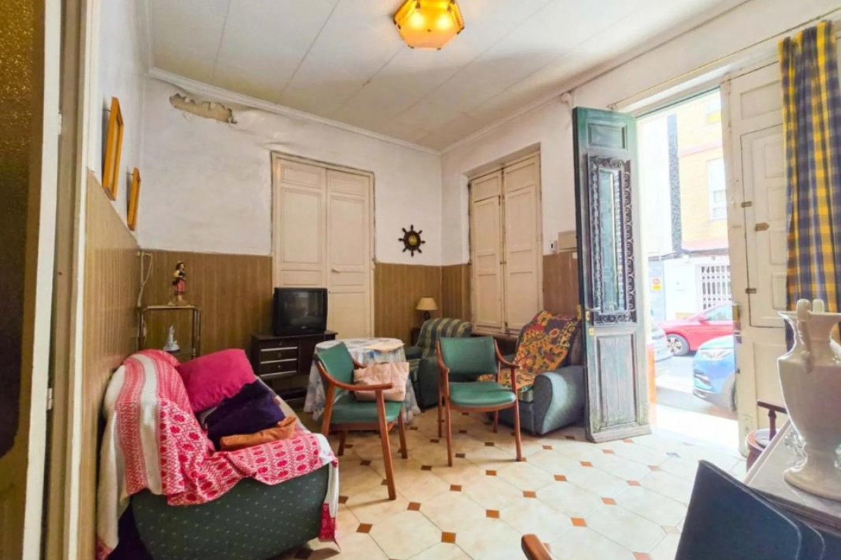 Resale - Villa - Torrevieja - torrevieja