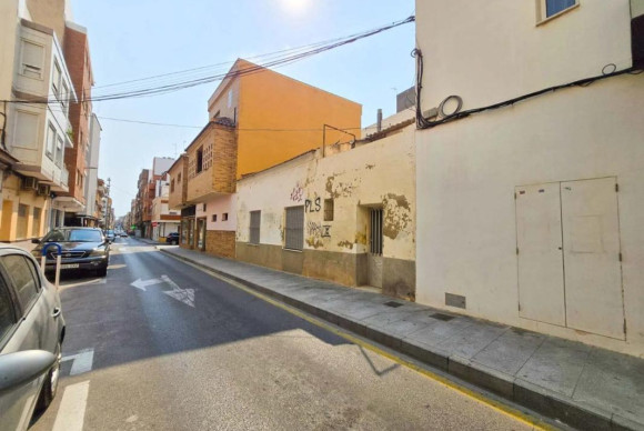 Resale - Villa - Torrevieja - torrevieja