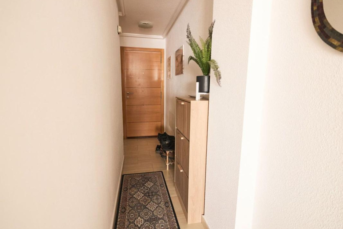 Resale - Apartment  - Torrevieja - torrevieja