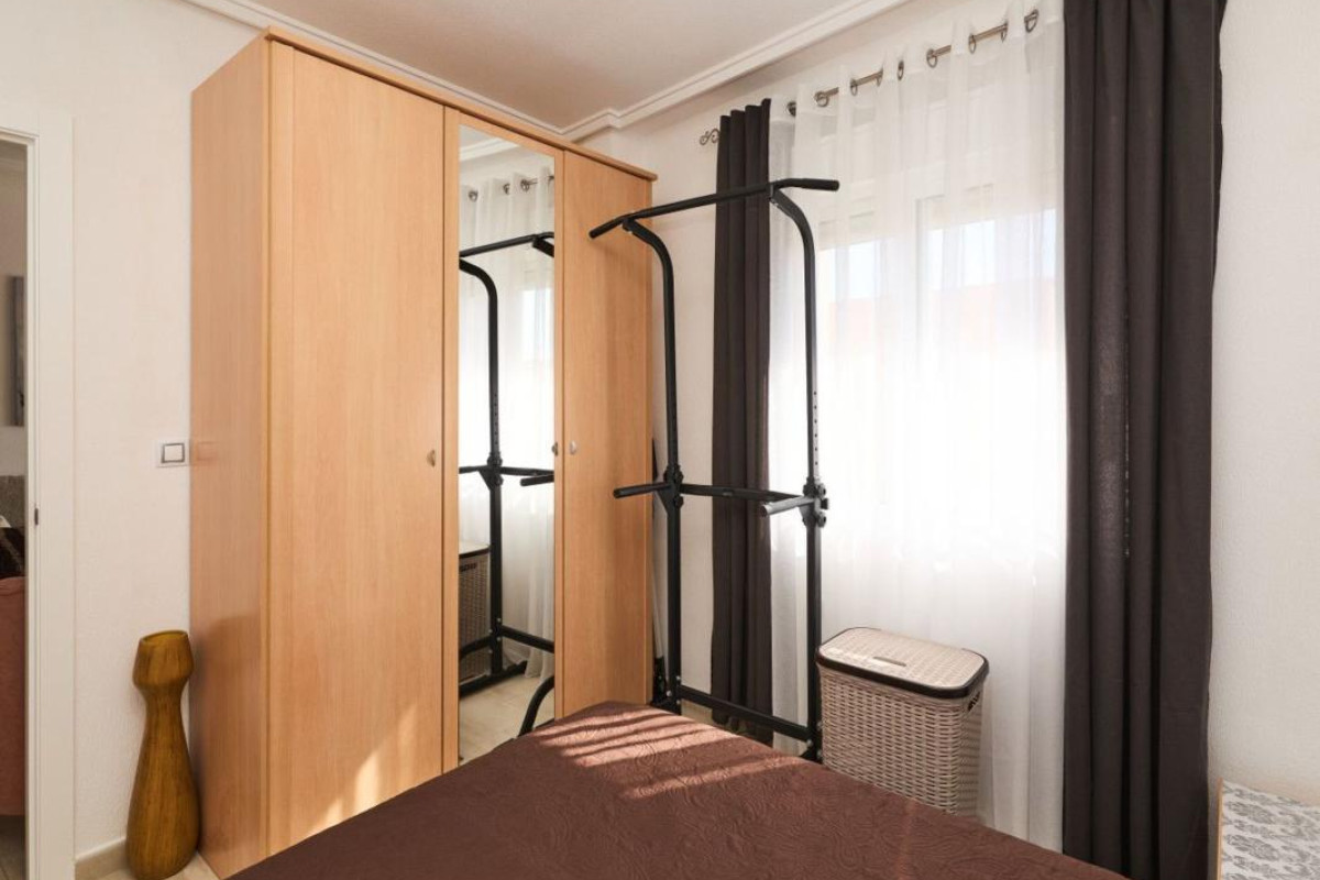 Resale - Apartment  - Torrevieja - torrevieja