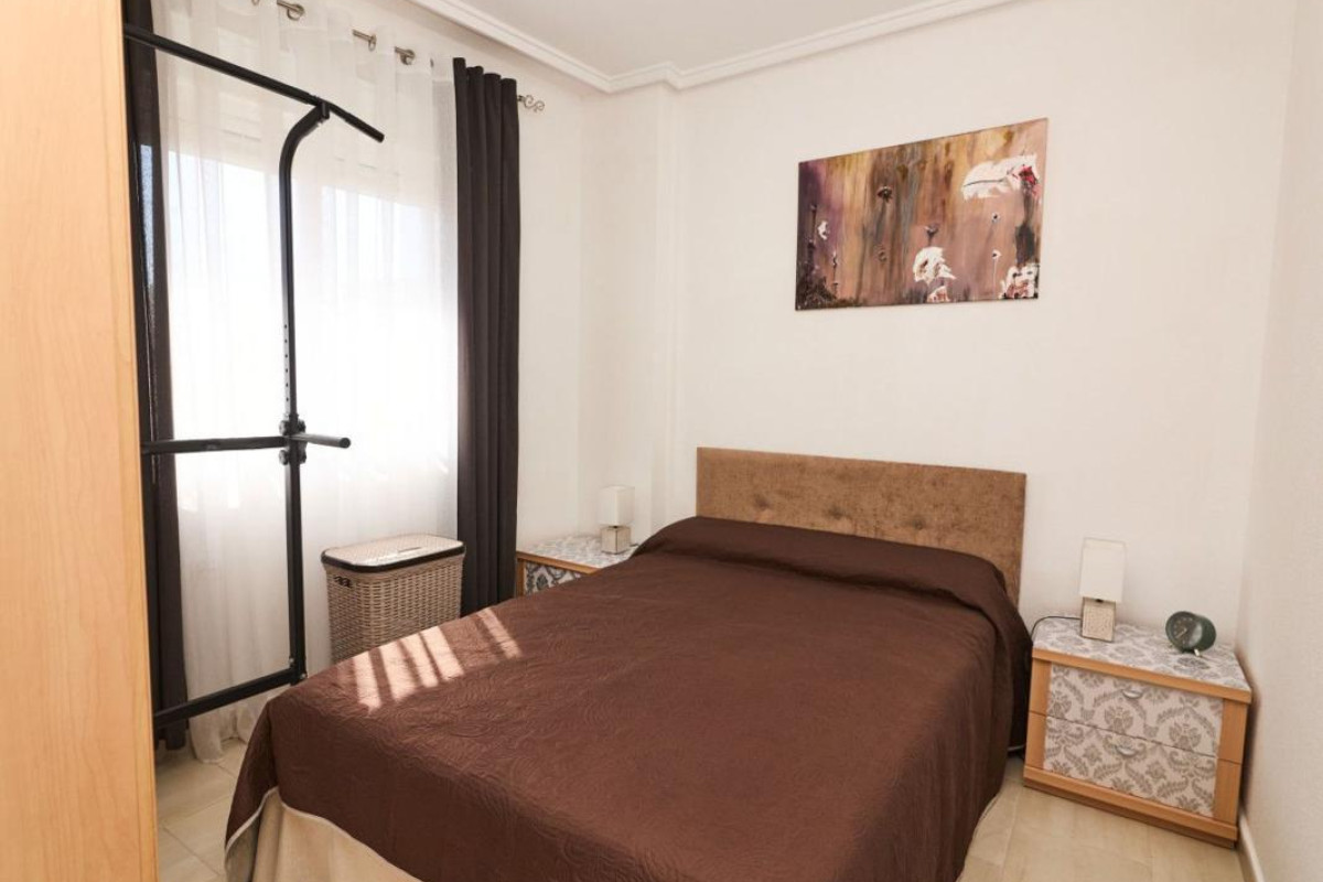 Resale - Apartment  - Torrevieja - torrevieja