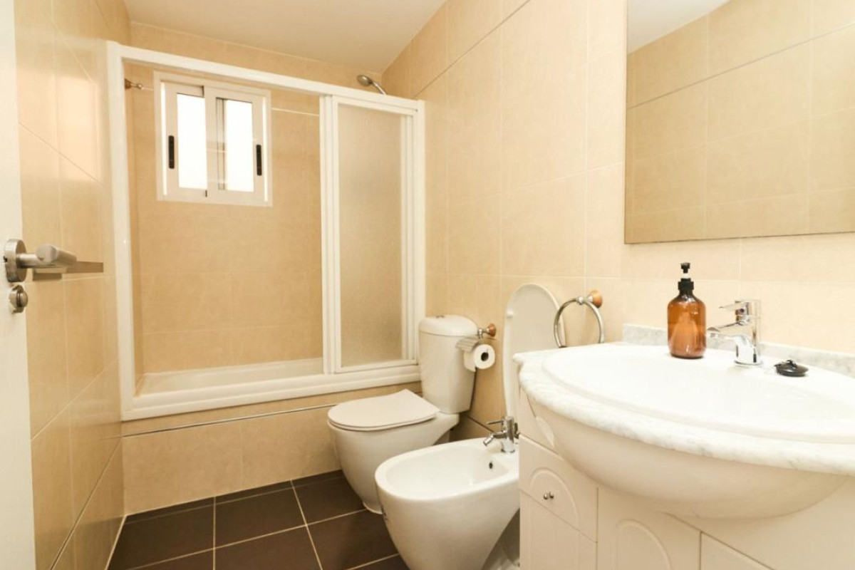 Resale - Apartment  - Torrevieja - torrevieja