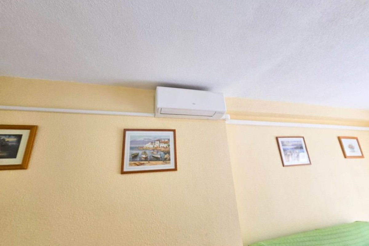 Resale - Apartment  - Torrevieja - torrevieja