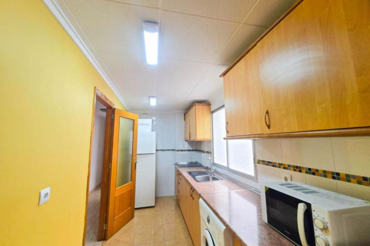 Resale - Apartment  - Torrevieja - torrevieja