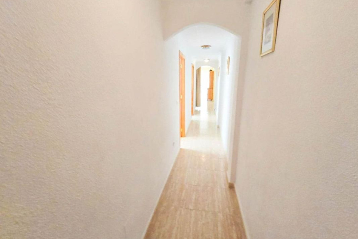 Resale - Apartment  - Torrevieja - torrevieja