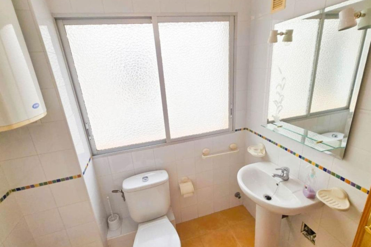 Resale - Apartment  - Torrevieja - torrevieja