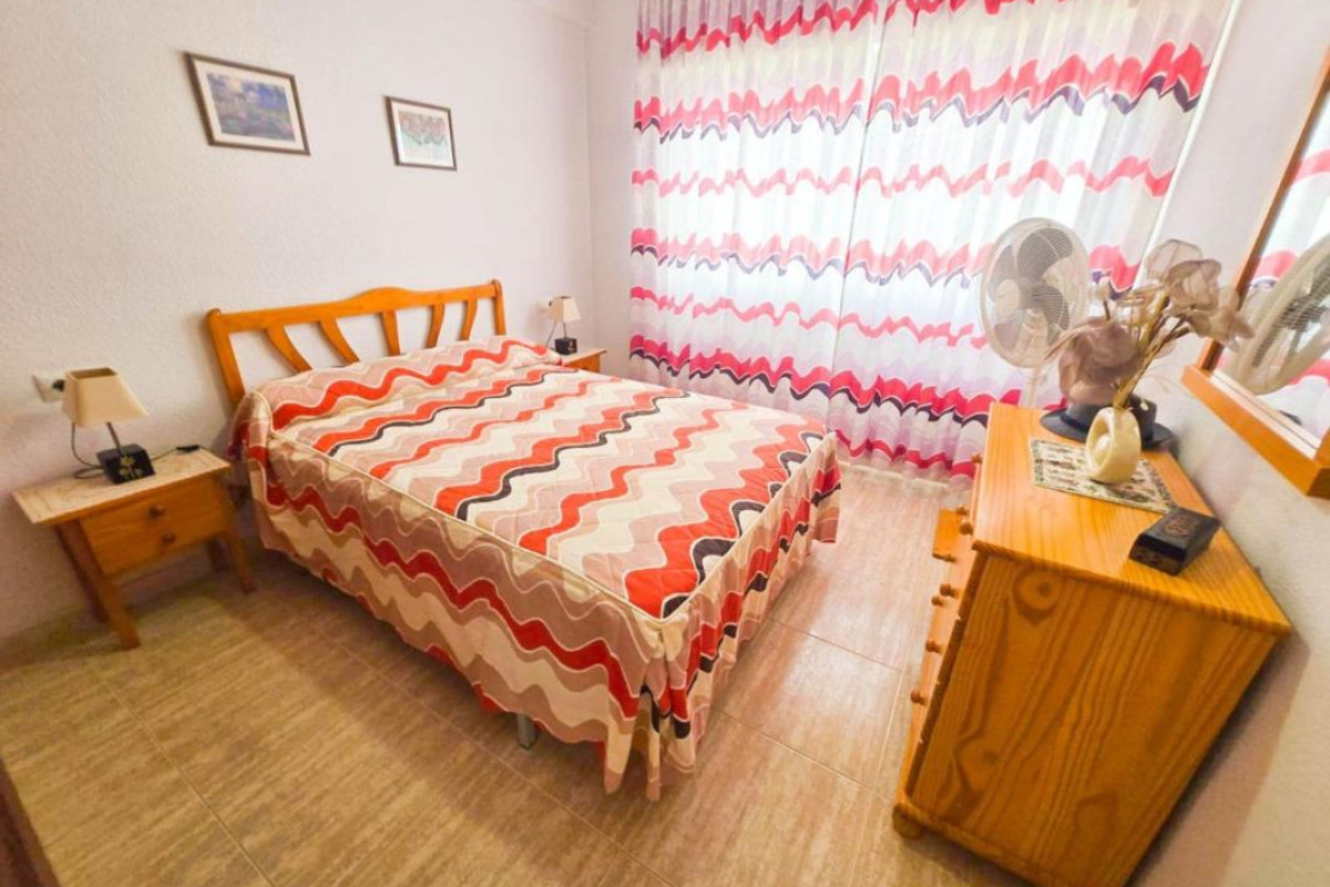 Resale - Apartment  - Torrevieja - torrevieja