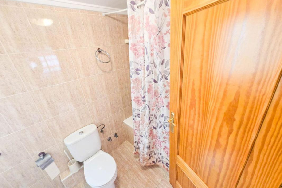 Resale - Apartment  - Torrevieja - torrevieja