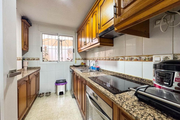 Resale - Apartment  - Torrevieja - torrevieja