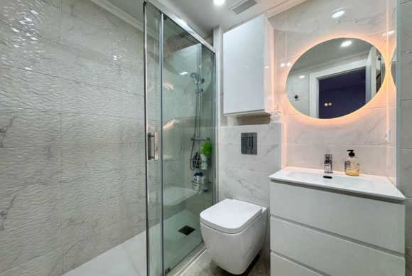 Resale - Apartment  - Torrevieja - torrevieja