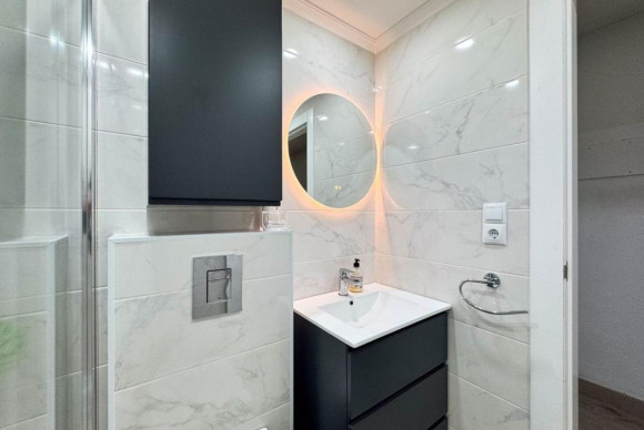 Resale - Apartment  - Torrevieja - torrevieja