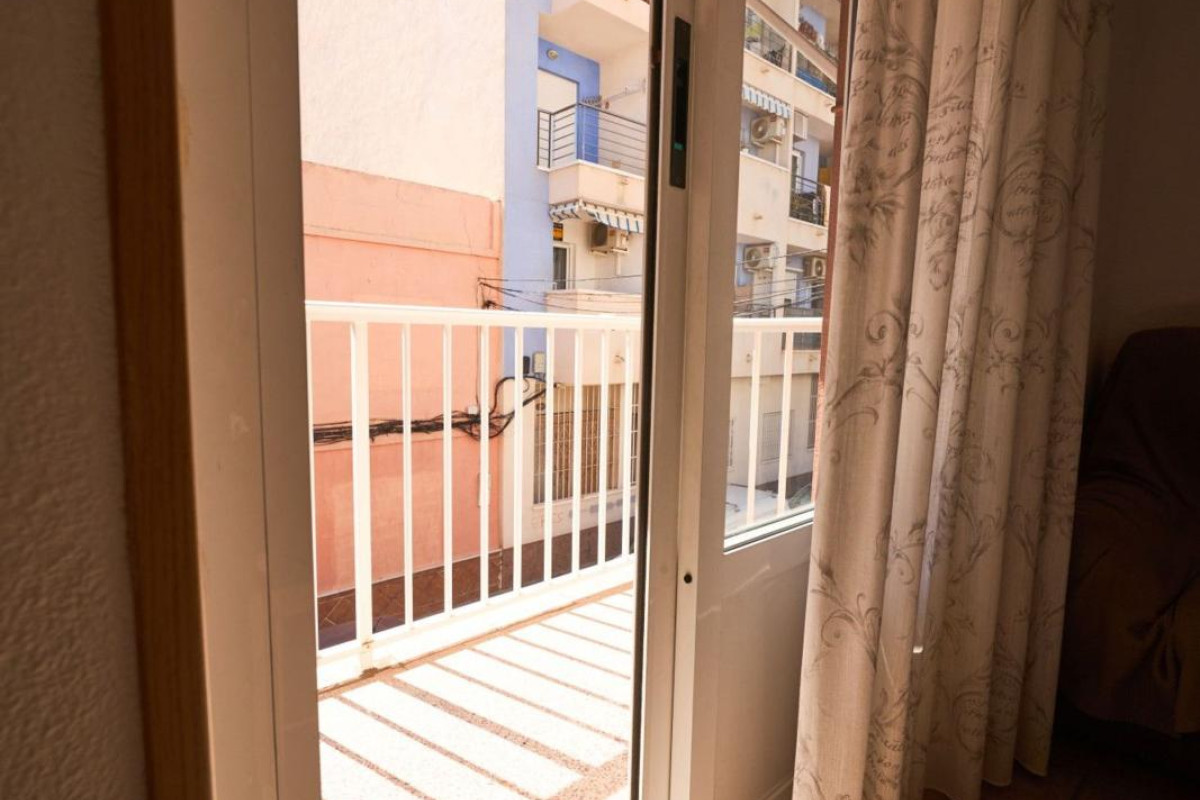 Reventa - Apartamento / piso - Torrevieja - torrevieja