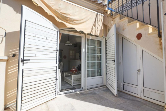 Reventa - Apartamento / piso - Torrevieja - torrevieja