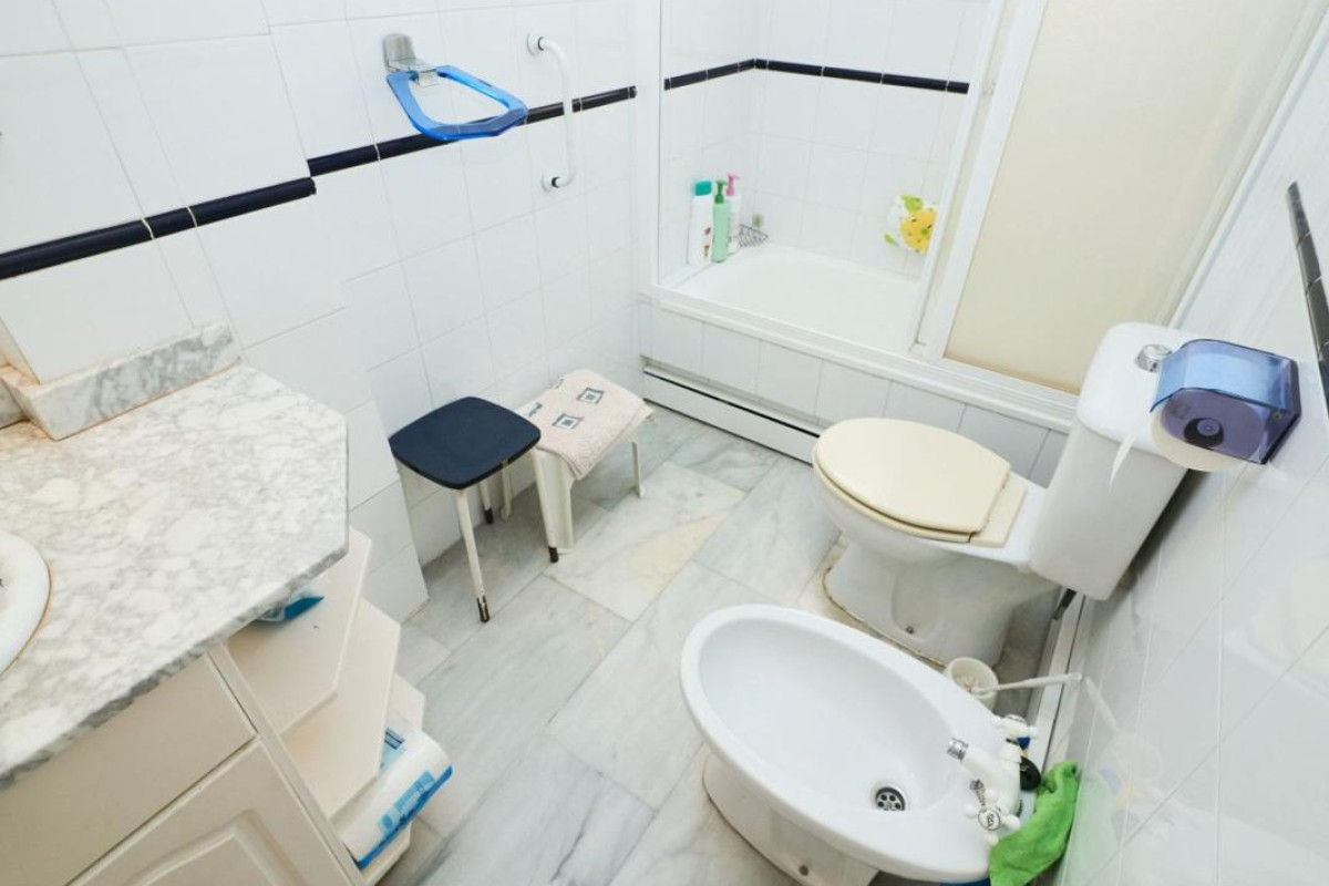 Reventa - Apartamento / piso - Torrevieja - torrevieja