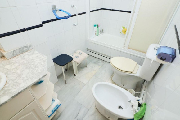 Reventa - Apartamento / piso - Torrevieja - torrevieja