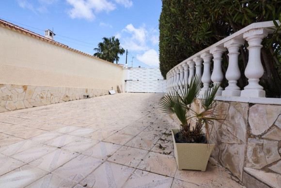 Resale - Villa - Rojales