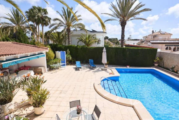 Resale - Villa - Rojales