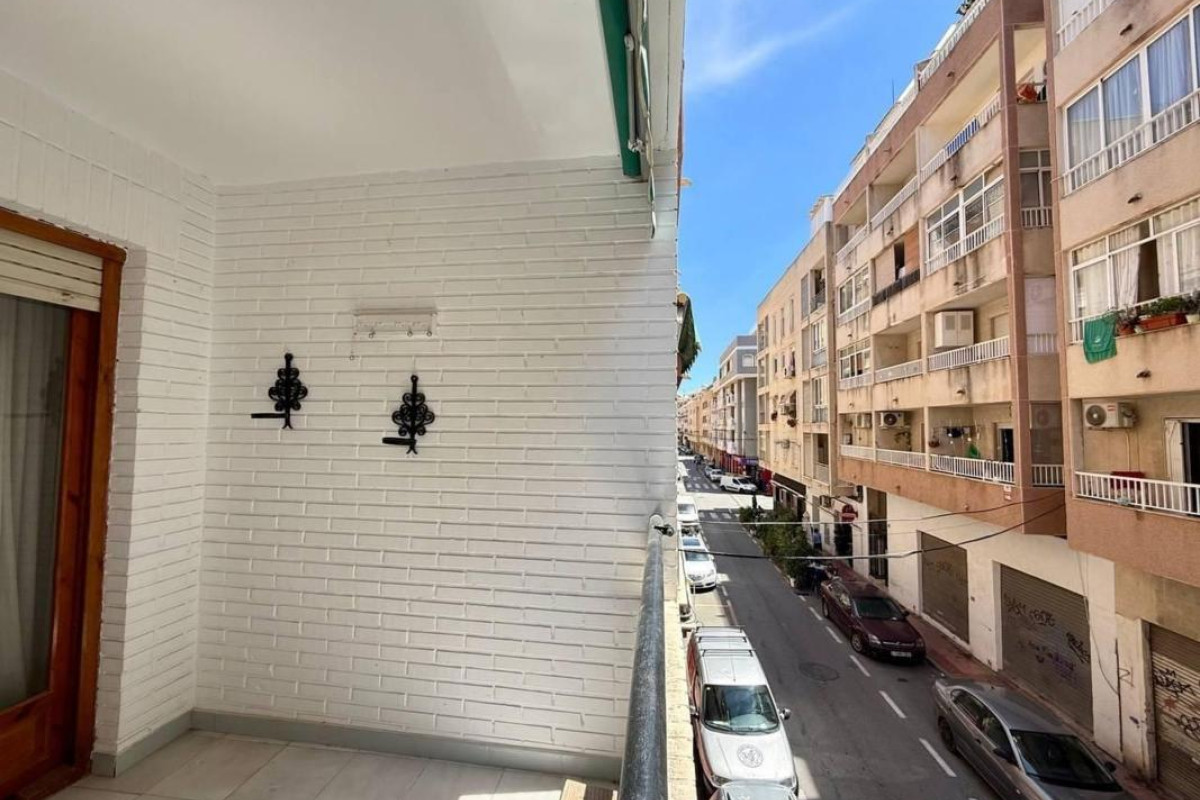 Reventa - Apartamento / piso - Torrevieja - torrevieja